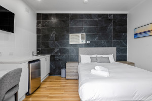 Bedroom12