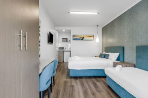 Bedroom6